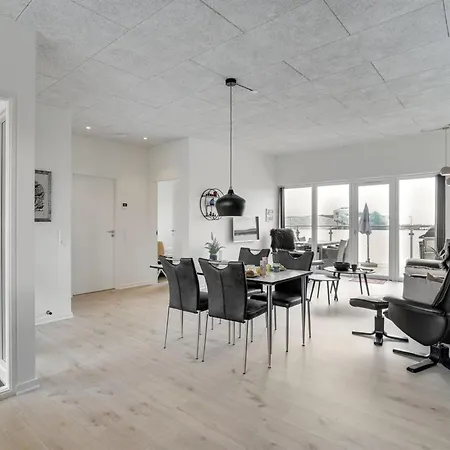 Geraldine - 250m From The Sea By Interhome * Ringkøbing